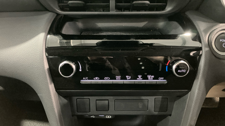 Toyota Yaris Cross 1.5 Hybrid Icon 5dr CVT Hybrid Estate